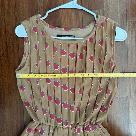 Beautiful dress with a vintage look! - Picture 5 of 6